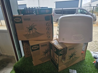 4x Insecten Vanger MoEL, MO Plick